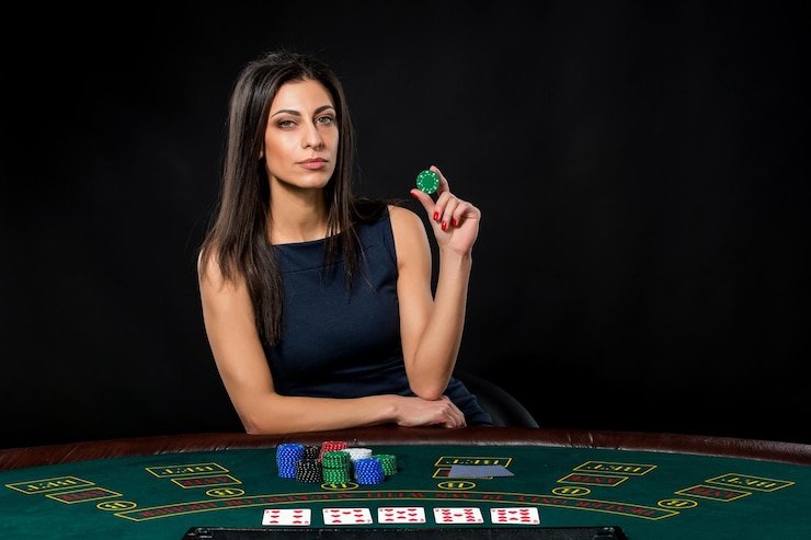 Tim tri7bet yang berdedikasi memberikan dukungan pelanggan dan mengembangkan platform hiburan online yang aman dan transparan